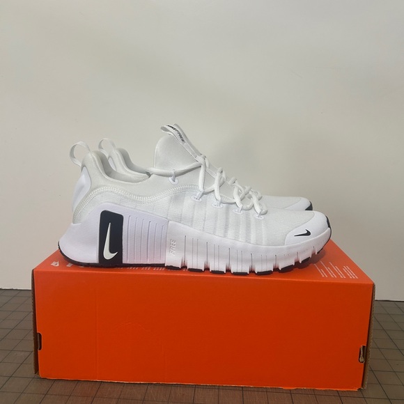 Nike Free Metcon 6 ‘White Black’ main image 5